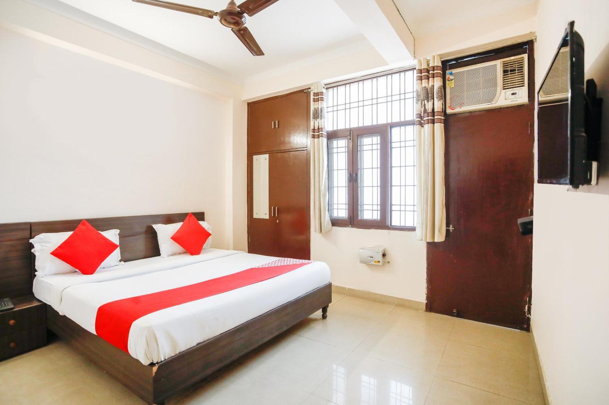 Hotel O Av Residency Near Botanic Garden Of Indian Republic Noida Buitenkant foto